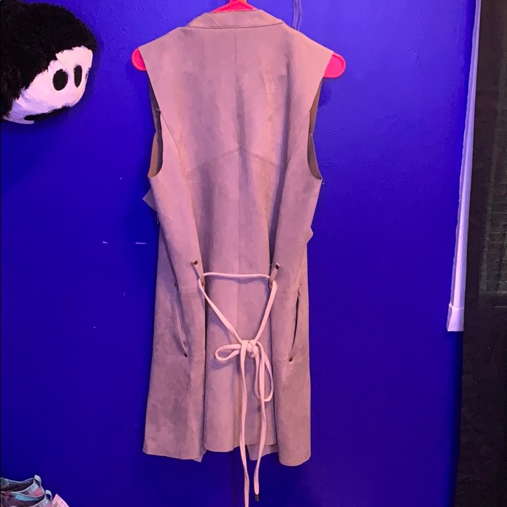 Lulus vest - Picture 4 of 5